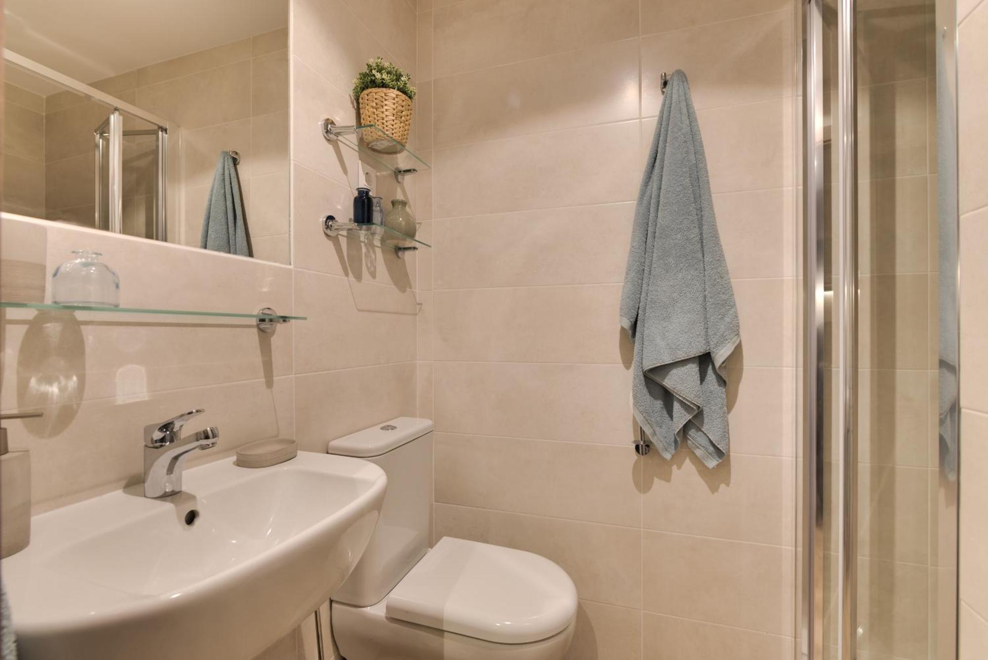 Livensa Living Salamanca Albergue Juvenil ภายนอก รูปภาพ