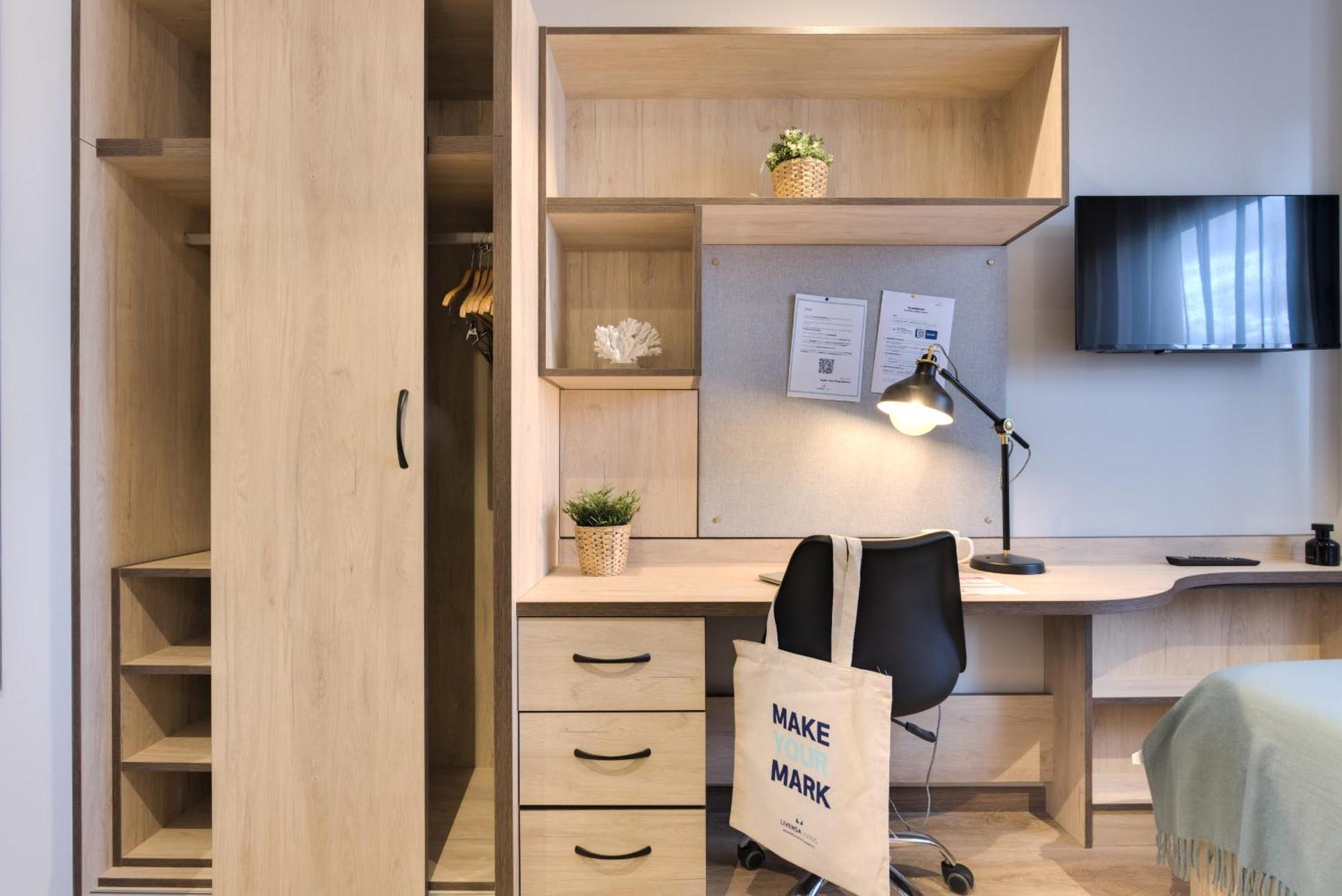 Livensa Living Salamanca Albergue Juvenil ภายนอก รูปภาพ
